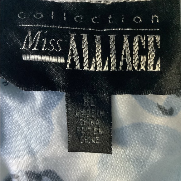 Miss Alliage Circular Print Midi Dress - Picture 6 of 6
